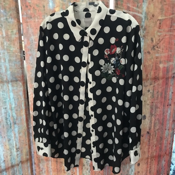 Chico's Tops - Chico’s button down blouse. Perfect condition!!!